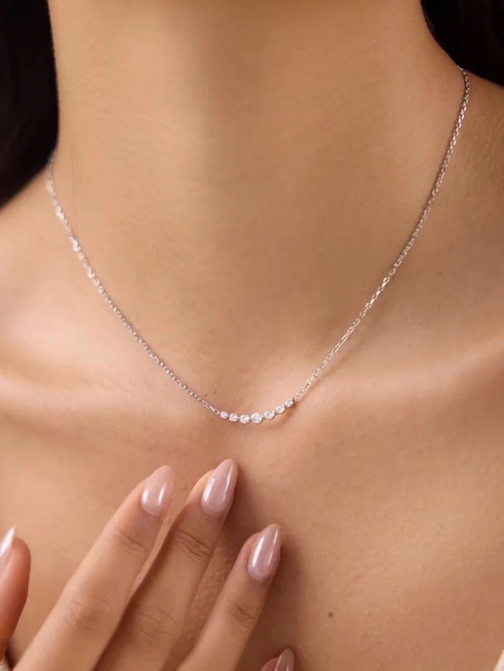 Diamond bar Necklace D212